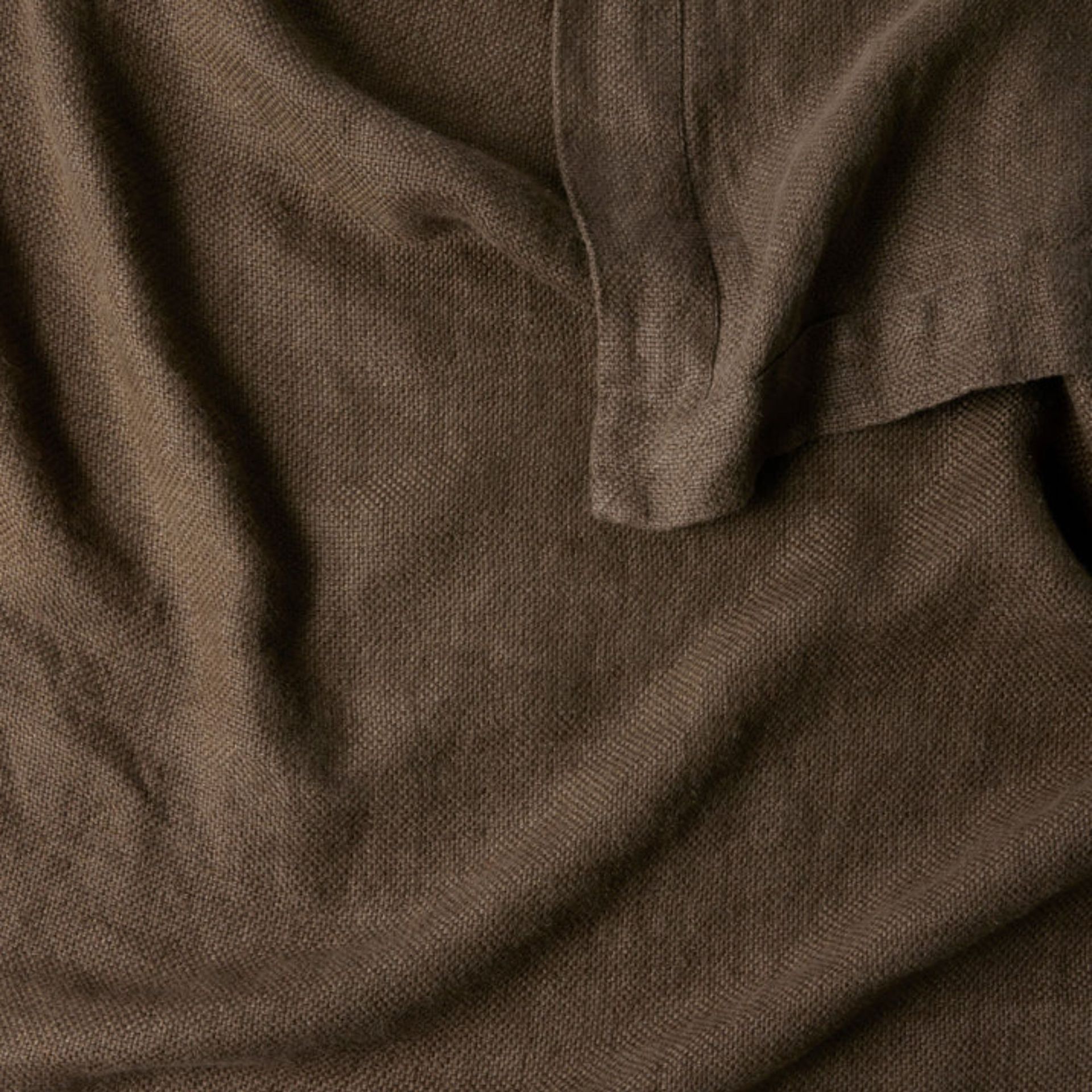 brown linen throw
