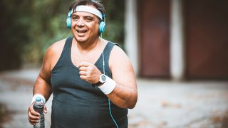 Man working out to lose weight
