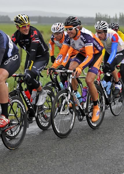 Jack Bauer of Share the Road and Hayden Roulston of Calder Stewart share a joke on the way to Te Anau
