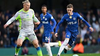 Erling Haaland and Cole Palmer tussle for the ball during the Premier League 2025/26 game between Man City and Chelsea.