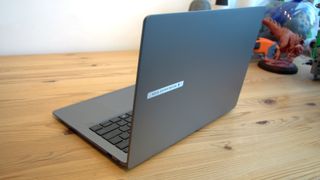 Asus ExpertBook P5