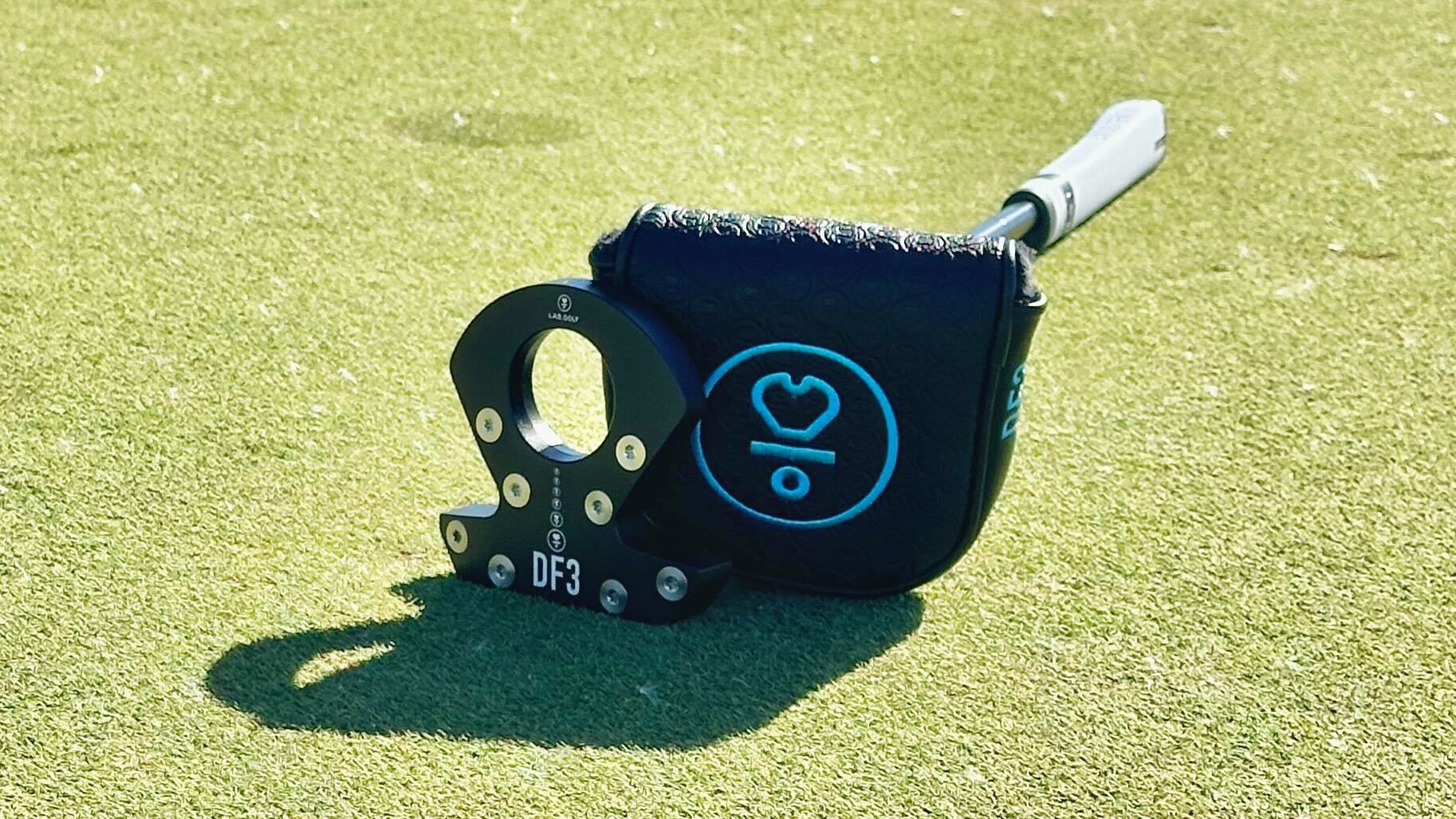 LAB putter and headcover