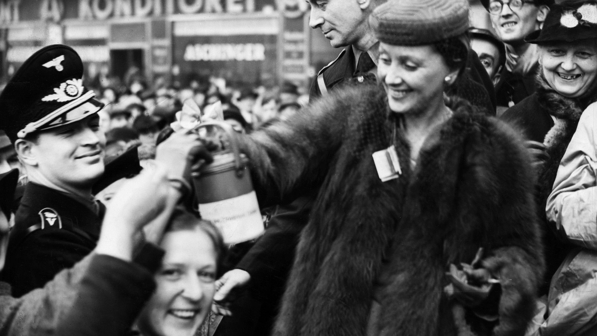 Book reviews: ‘Stay Alive: Berlin, 1939-1945’ and ‘Adult Braces’