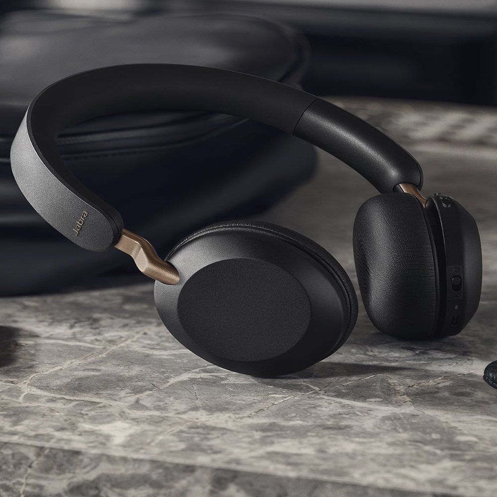 The new Jabra Elite 45h Bluetooth headphones have dropped to $85 for ...