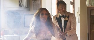 Jennifer Lopez and Josh Duhamel in Shotgun Wedding