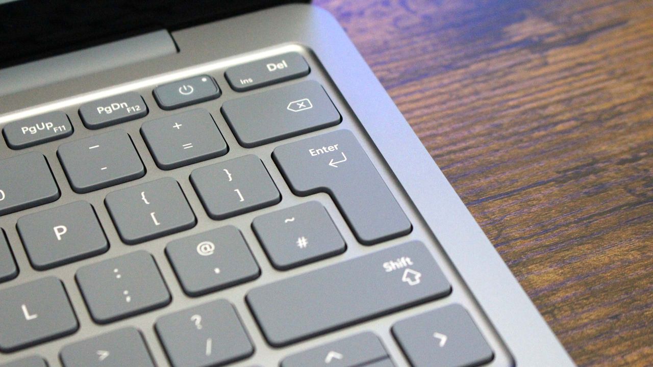 Surface Laptop 13-inch