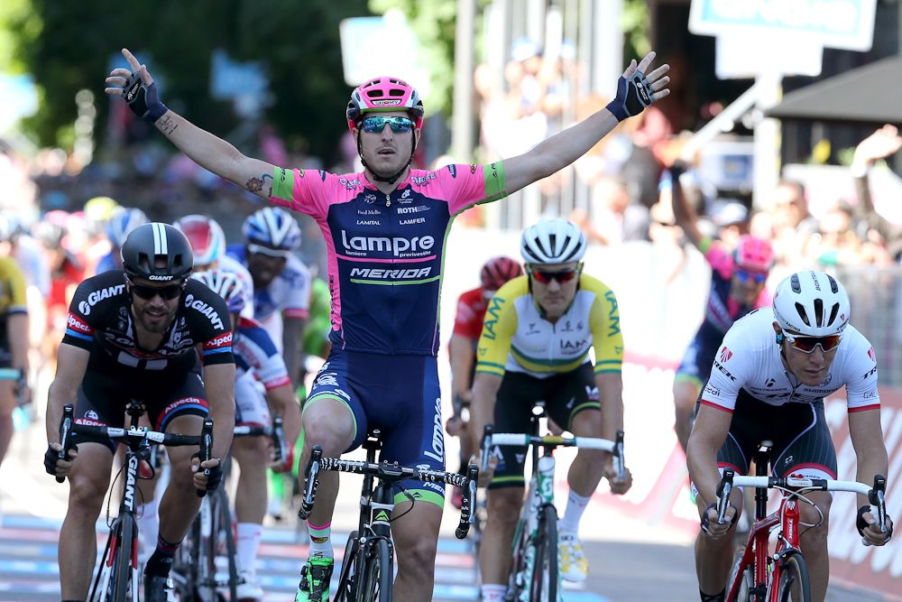 Sacha Modolo (Lampre-Merida) wins stage 17 of the Giro d'Italia.