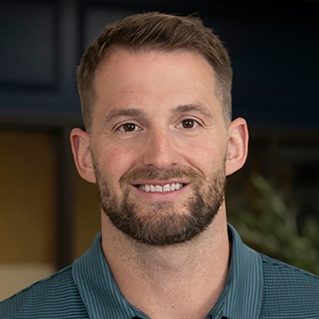 Kyle Hammerschmidt, Investment Adviser