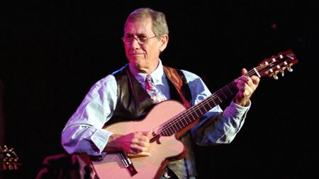 Chet Atkins plays his nylon-string live onstage in 1991.
