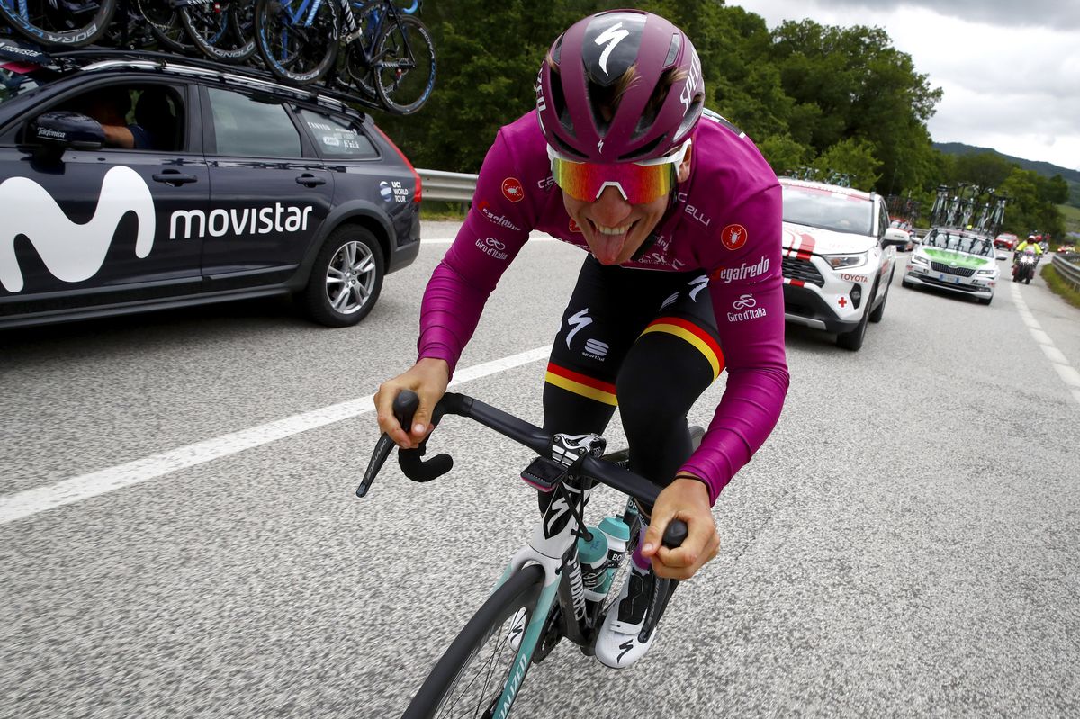 Points leader Pascal Ackermann (Bora-Hansgrohe) has a bit of fun during stage 6