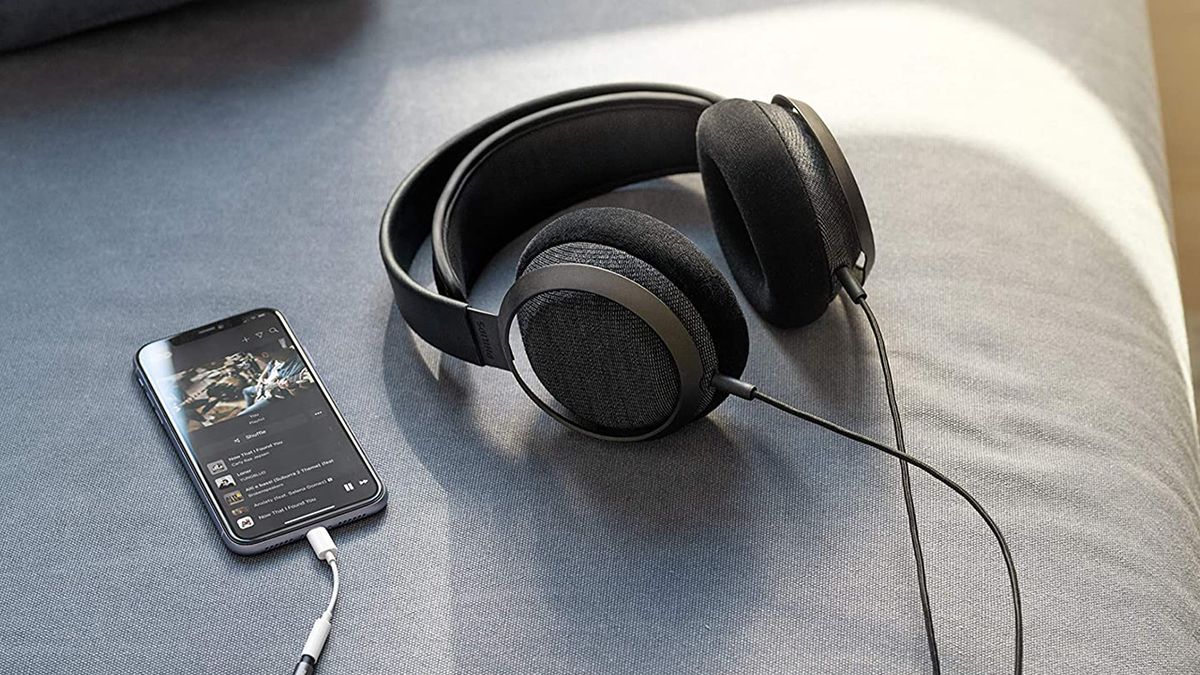 high volume earphones