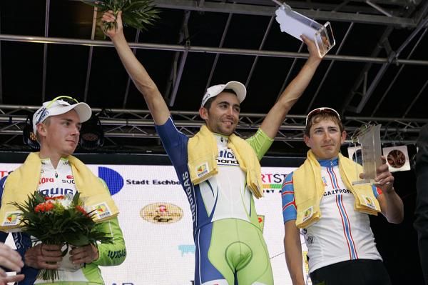Moreno Moser celebrates his win in Frankfurt