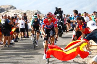 History says Enric Mas won't win this Vuelta a Espa&ntilde;a, but he's had the answer for everything since inheriting red and distancing Primož Roglič &ndash; GC analysis