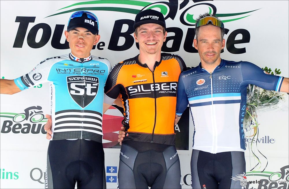 Daniel Whitehouse (Interpro Stradalli Cycling), Pier-Andr&eacute; C&ocirc;t&eacute; (Silber Pro Cycling) and Bruno Langlois (Qu&eacute;bec) on the stage 5 podium at Tour de Beauce