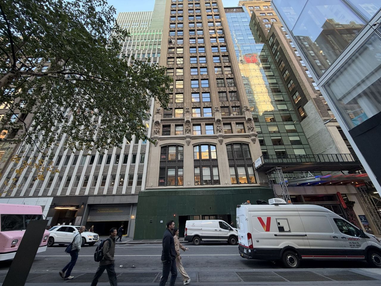 Apple iPhone 18 Pro Max camera sample.