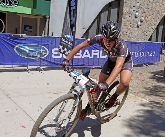 Elite women's cross country winner Bec Henderson