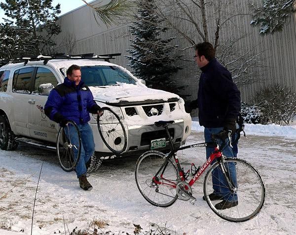 Wheel changes were performed from the back of a support car
