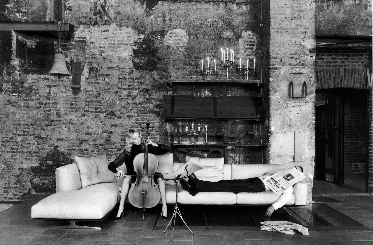 couple on sofa, archive Flexform photography ad campaign