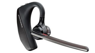 Plantronics Voyager 5200 valkoista taustaa vasten