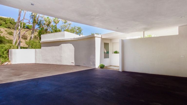 Remarkable modernist houses for sale in Los Angeles | Wallpaper