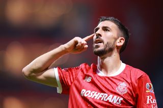 Paulinho celebrates a goal for Toluca against FC Juarez in July 2024.