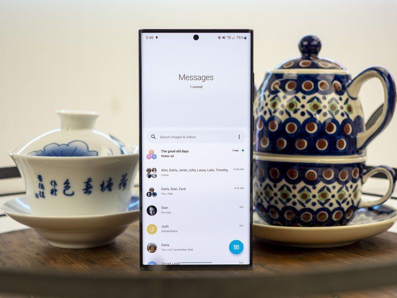 Samsung Galaxy S22 Ultra Google Messages