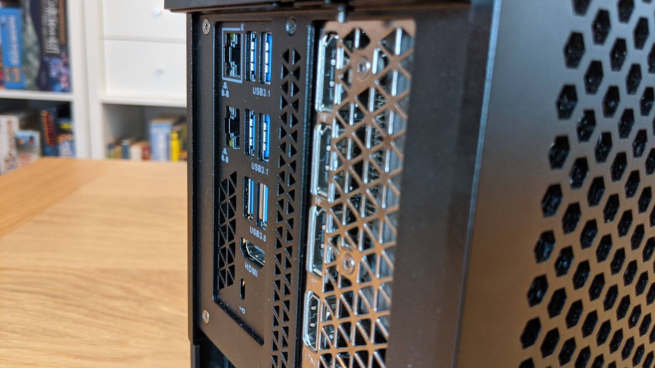 Zotac Zbox Magnus One ECM73070C