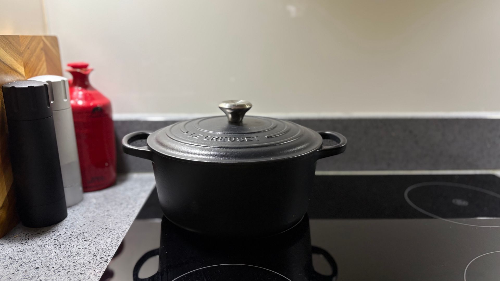 Le Creuset Round Casserole DIsh