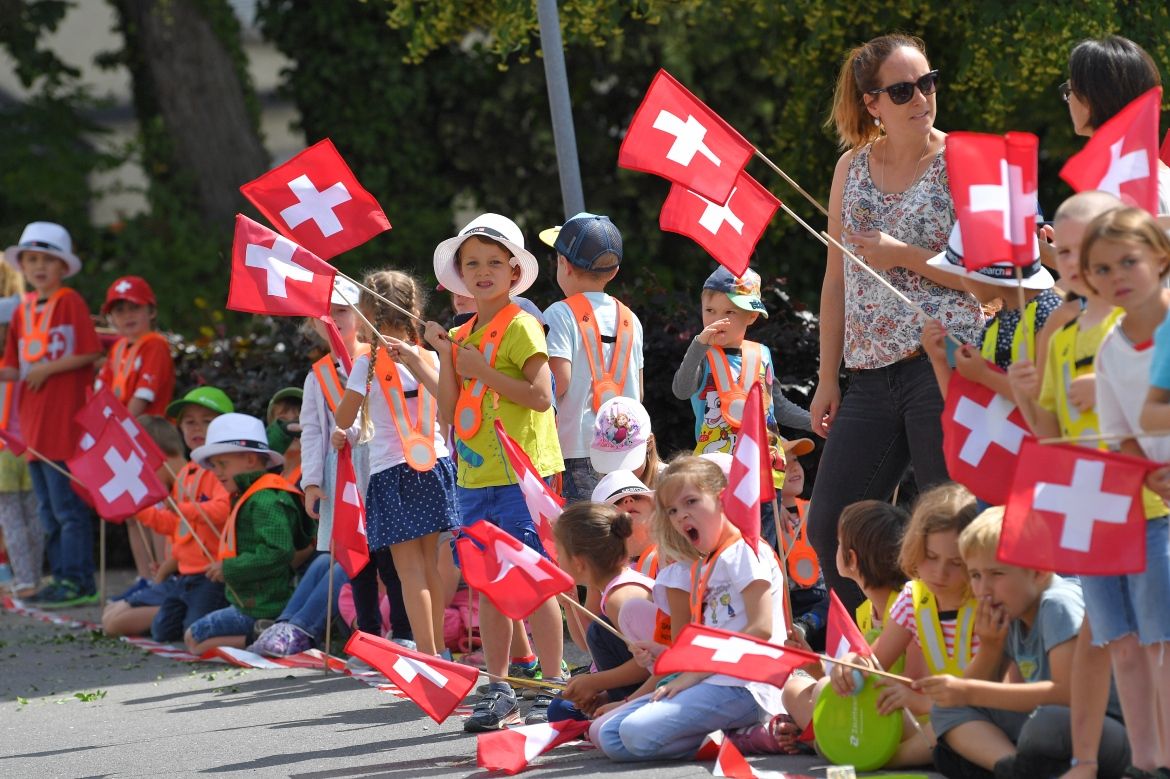 Swiss fans watch stage 7