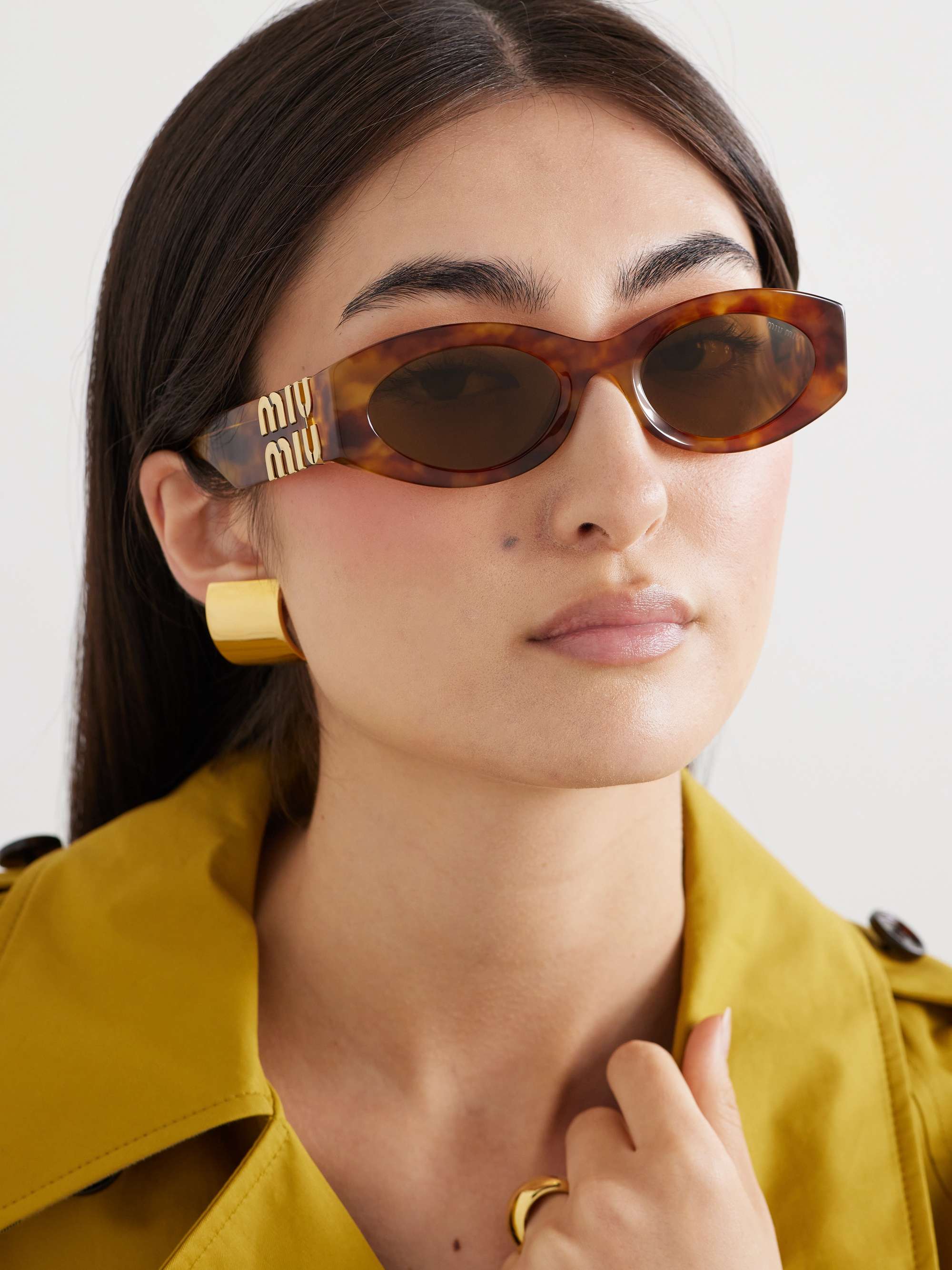 Glimpse Oval-Frame Tortoiseshell Acetate Sunglasses
