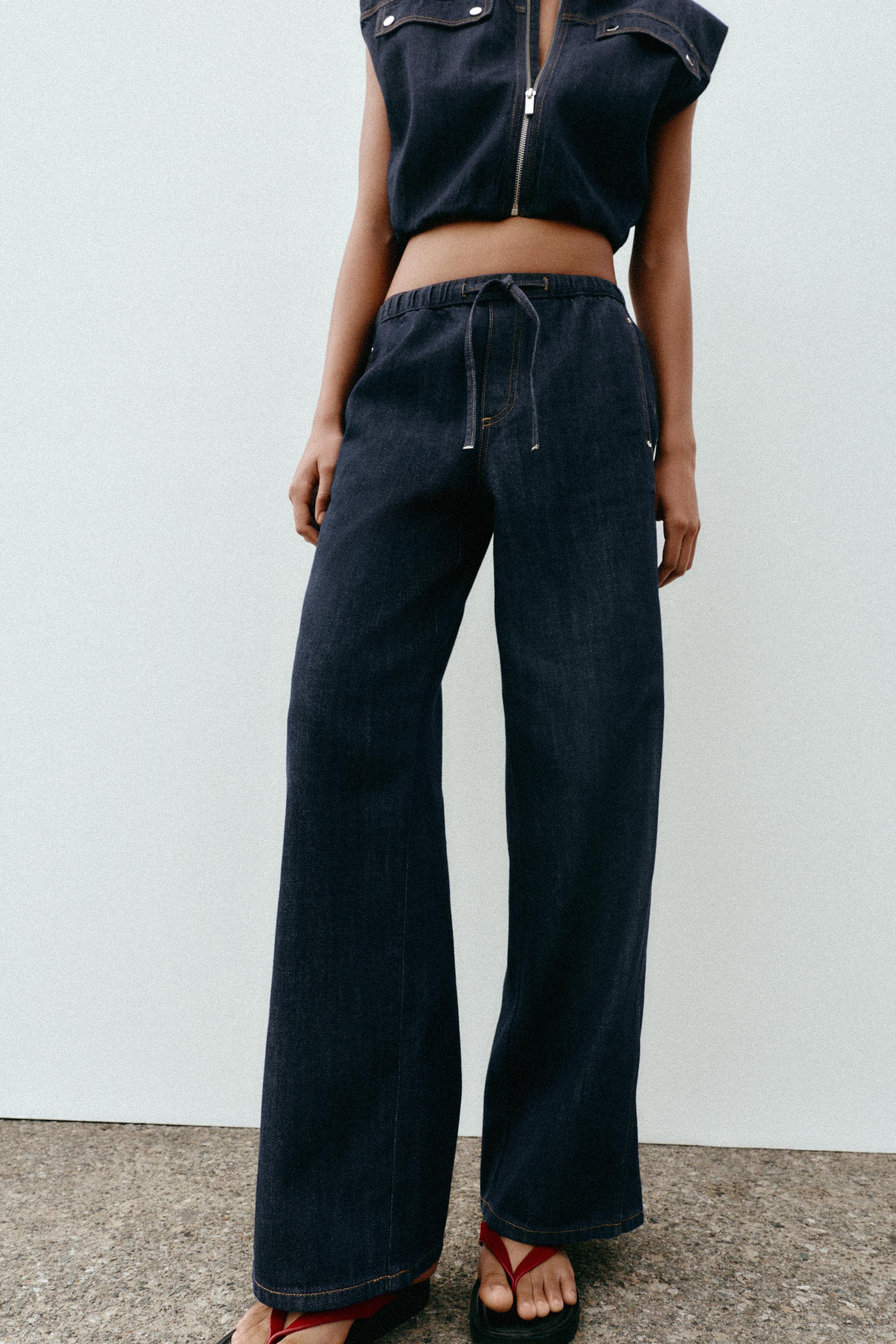 Z1975 Mid-Rise Wide Leg Jogger Jeans