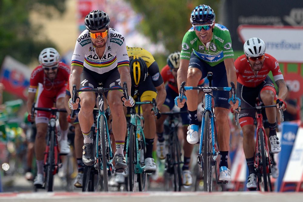 Alejandro Valverde wins stage 8 at the Vuelta a Espana ahead of Peter Sagan