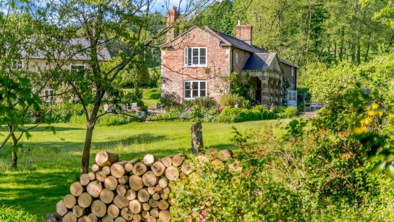 Old Wardour, Tisbury