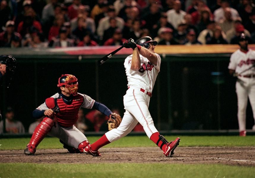 Watch Jim Thome blast a monster 511-foot homer for old times&amp;#039; sake