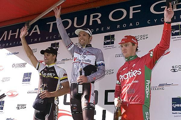 The stage three podium (l-r): Malcolm Rudolph (2nd, Budget Forklifts), Darren Rolfe (1st, Fly V Australia) and Ben Grenda (3rd, Praties).