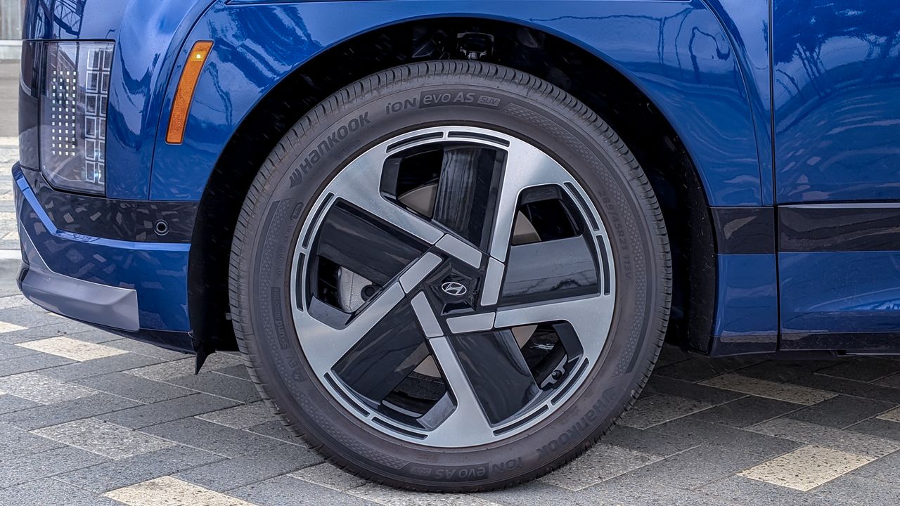 2026 Hyundai IONIQ 9 Calligraphy test drive.