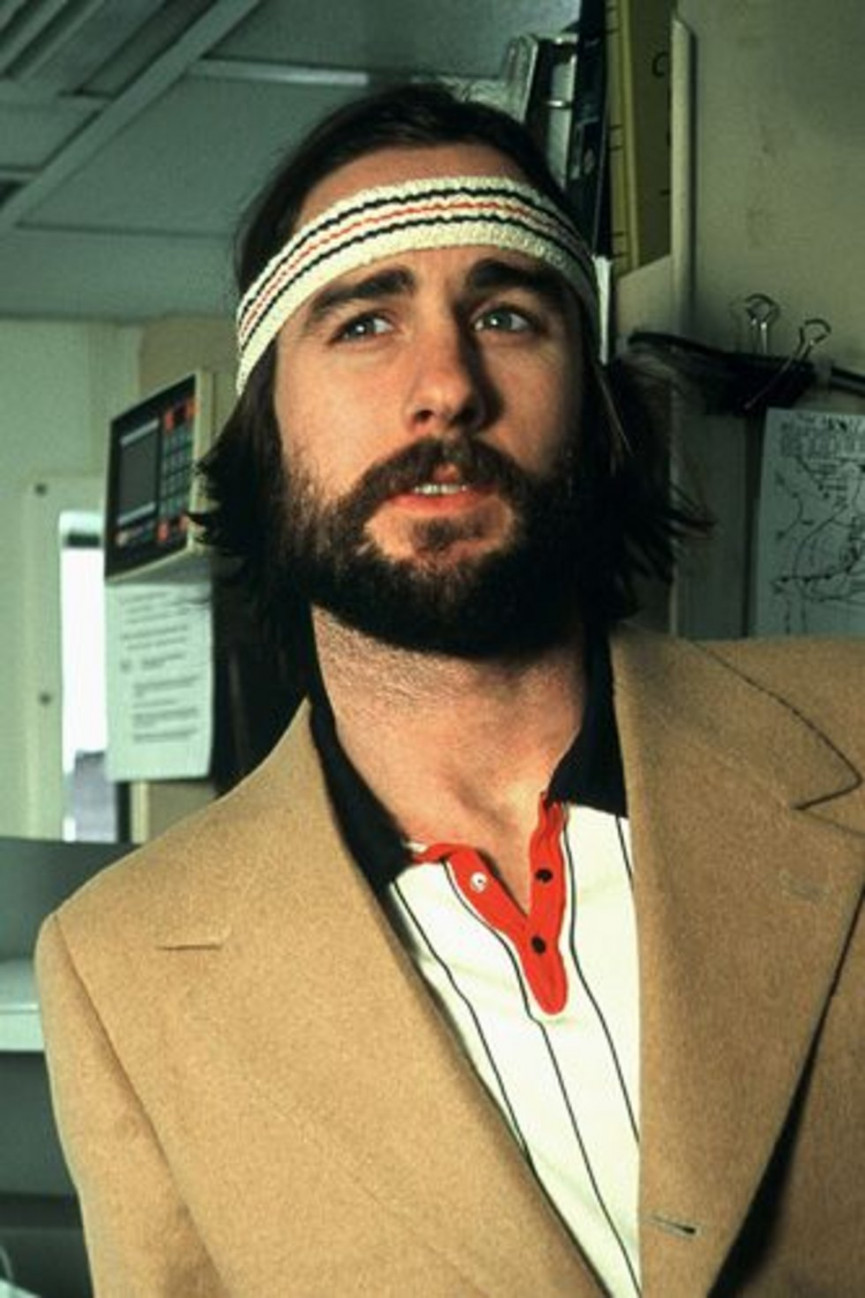 50-best-hollywood-beards-21-1556697851-WZh8-column-width-inline