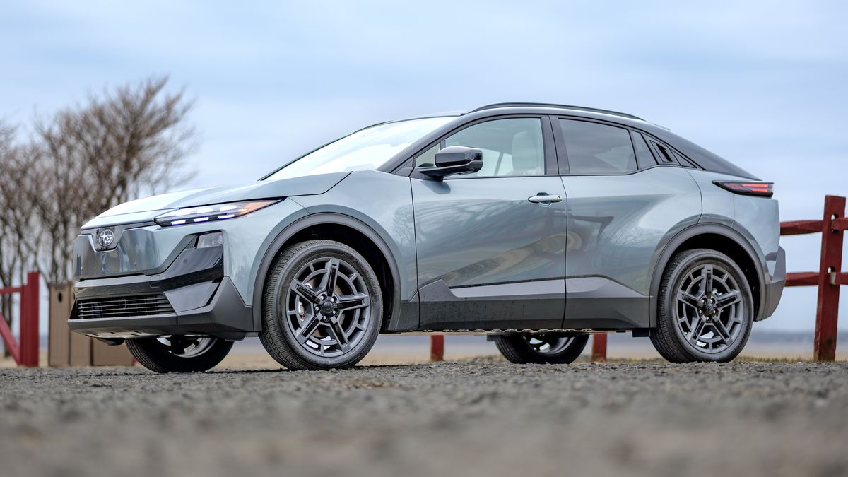 2026 Subaru Uncharted review.