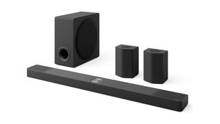 LG S95TR soundbar package