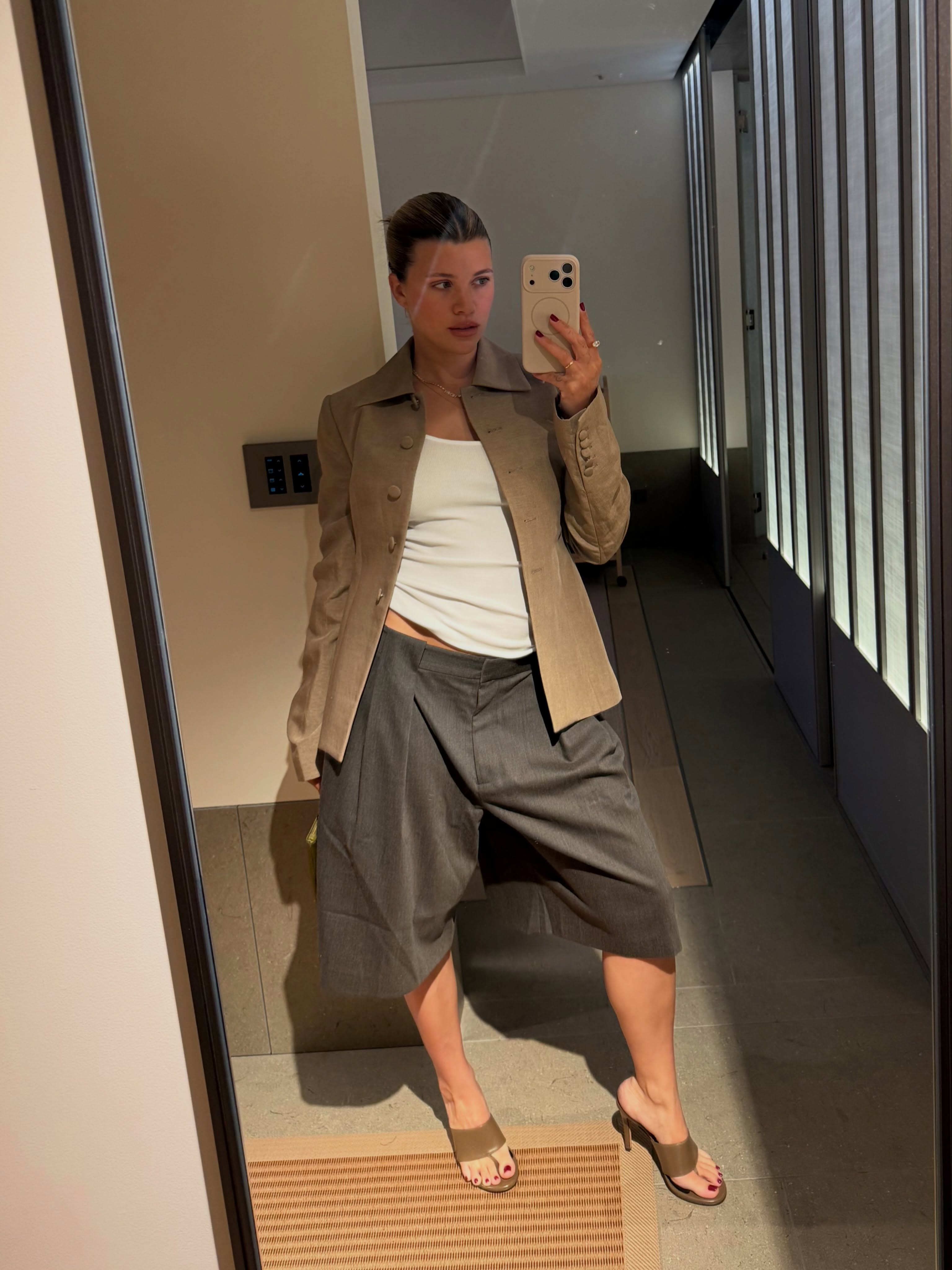 Sofia Richie Grainge styling the flip-flops trend in summer 2026 June 14