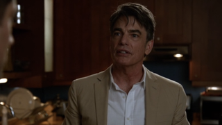 Peter Gallagher as Schmidt's dad in New Girl