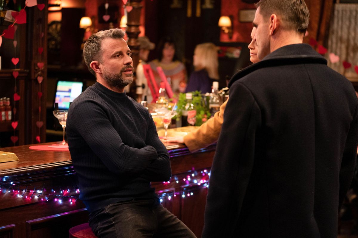 Ryan Malloy confronts Jack Branning and Sam Mitchell