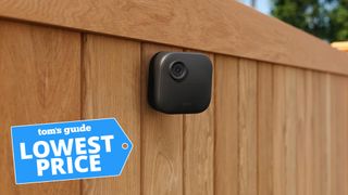 Blink Outdoor 4th gen mounted on wooden fence