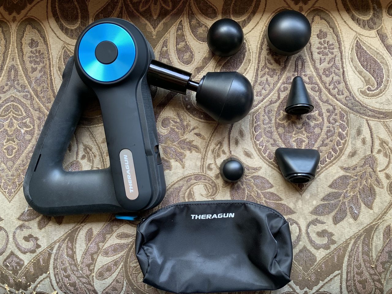 Theragun G3PRO attachments with pouch