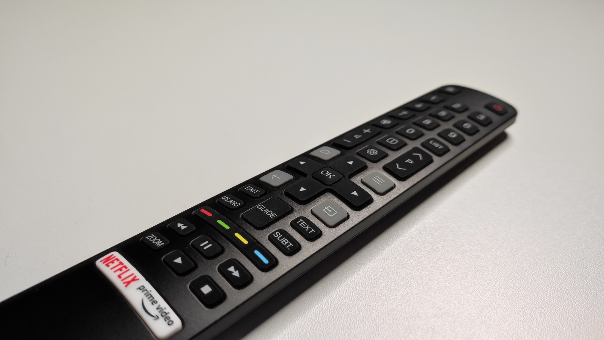 TCL C73