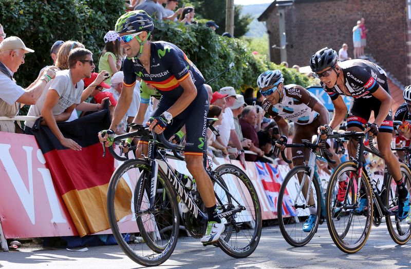 Alejandro Valverde climbing the Huy