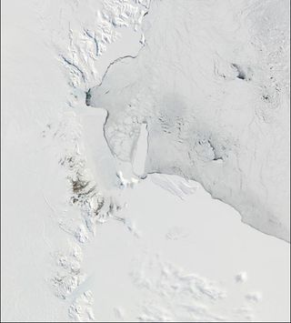 Ross ice shelf, antarctica
