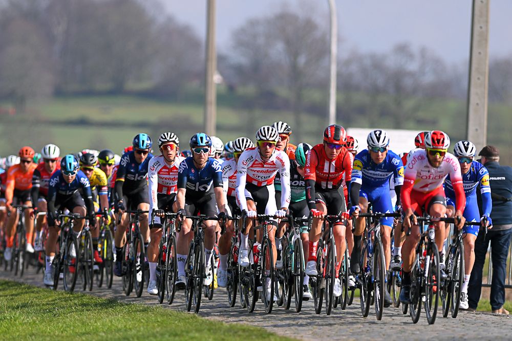 The Nokere Koerse peloton