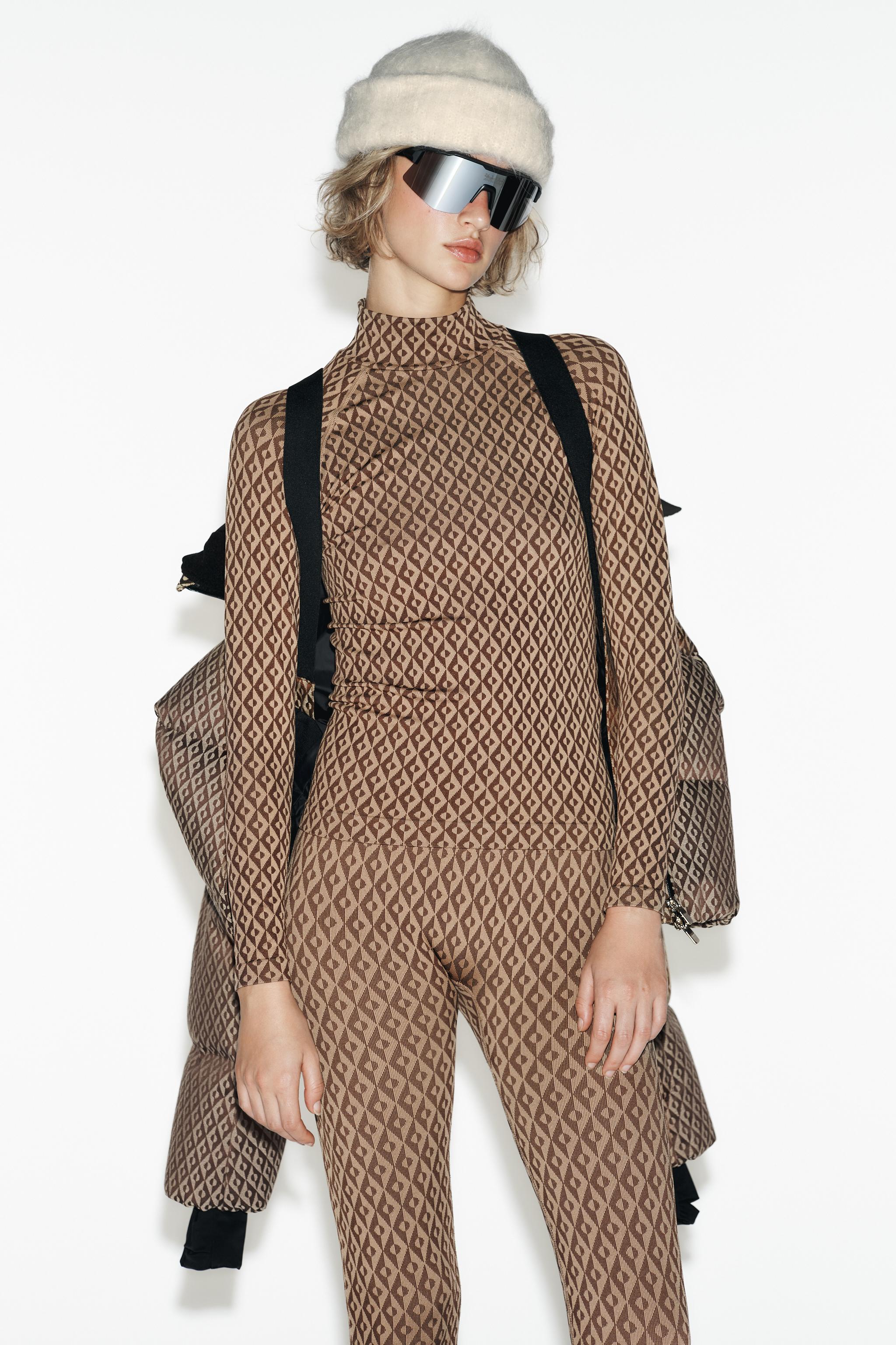 Thermolite&amp;reg; Core Seamless Jacquard Thermal T-Shirt Ski Collection