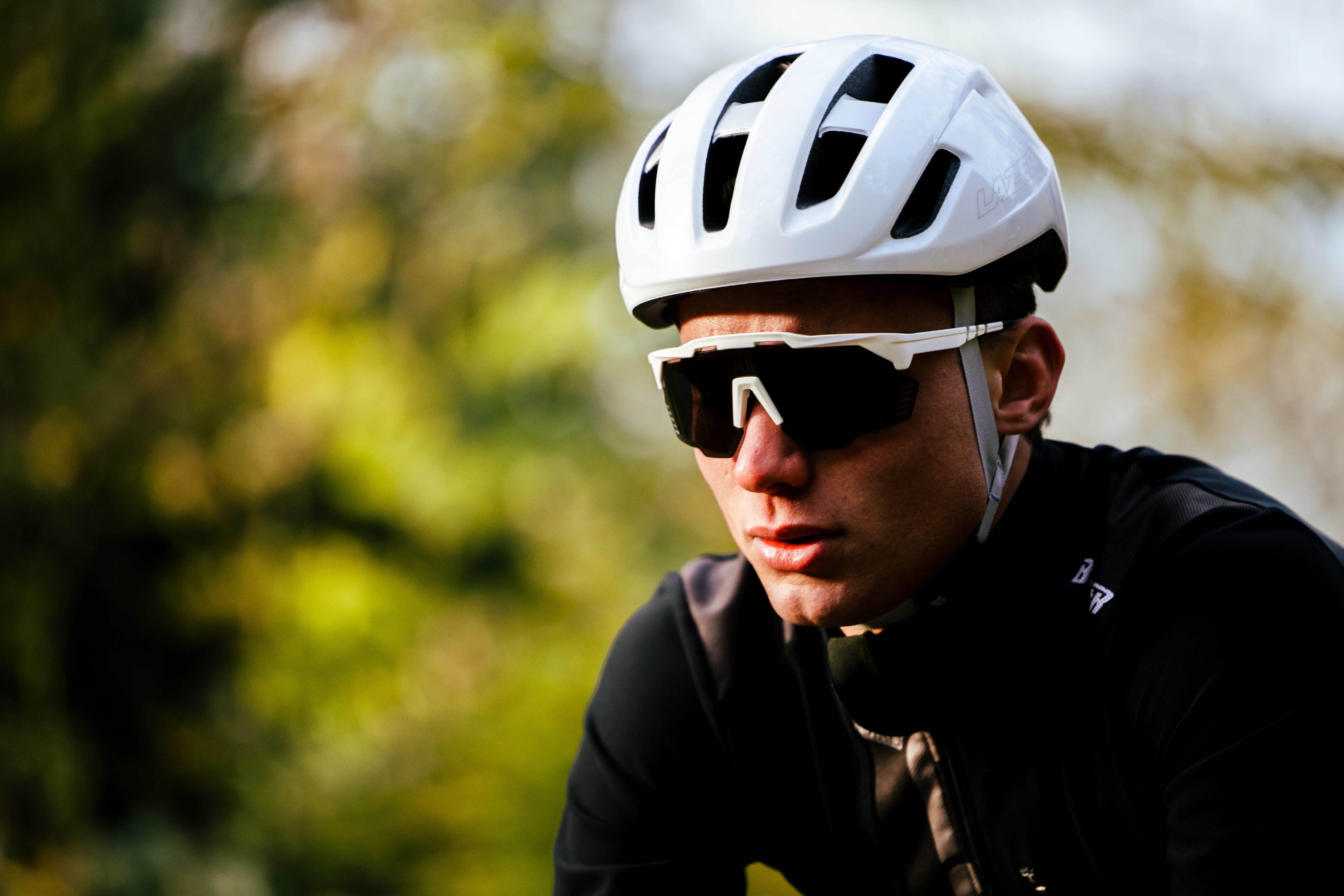 Lazer Sphere KinetiCore helmet